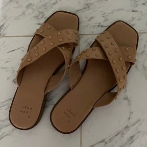 A new day Emmy sandals size 9